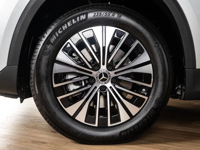 Mercedes-Benz EQA 250+ Business Line 2024 Elektrisch 11