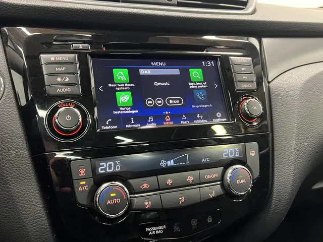 Nissan QASHQAI 1.3 DIG-T N-Connecta 2019 Benzine 23