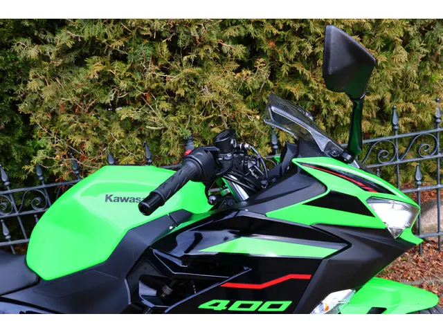 Kawasaki Ninja 400 KRT A2 CODE 80 2023 Benzine 14