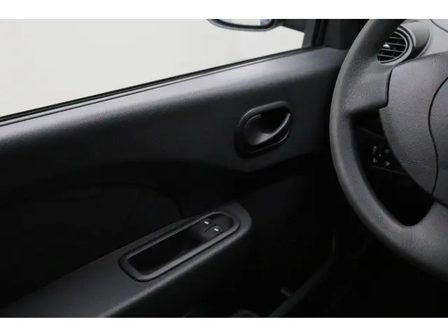 Renault Twingo 1.2 16V Parisienne 2013 Benzine 20