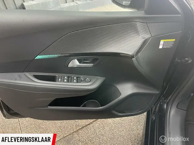 Peugeot 208 Allure GT-Line Look Automaat . 2021 Benzine 30