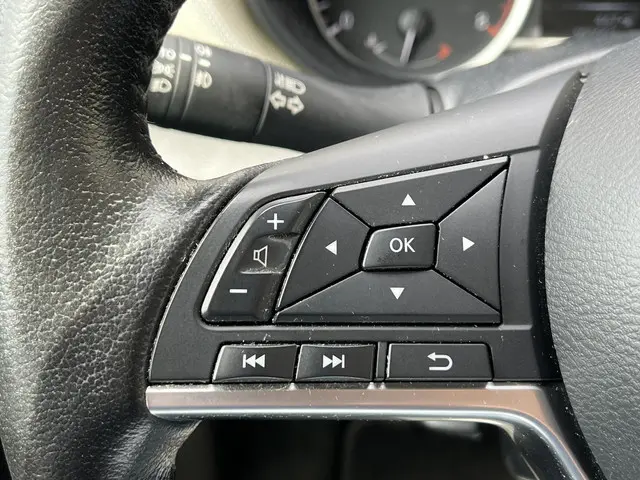Nissan Micra 0.9 IG-T N-Connecta 2018 Benzine 23