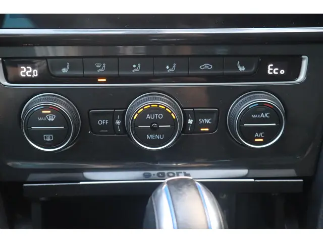 Volkswagen e-Golf e-Golf 2018 Elektrisch 22
