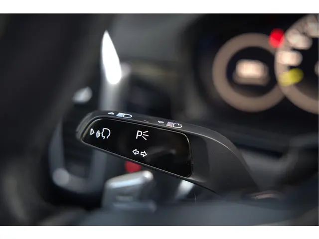 Porsche Cayenne 3.0 E-Hybrid 2018 Hybride Benzine 40
