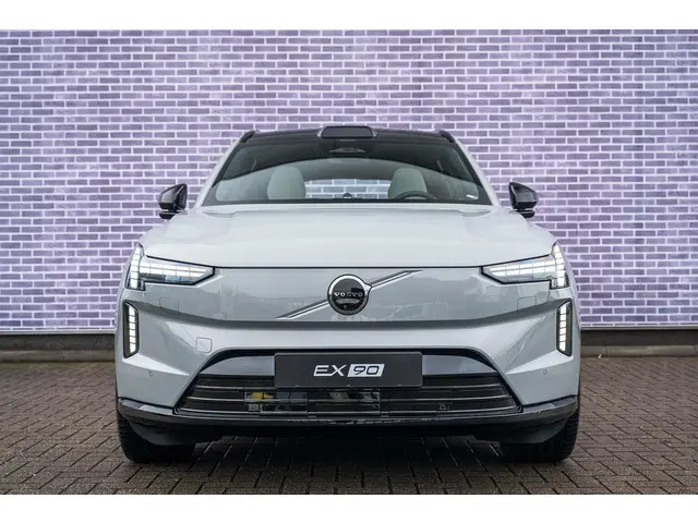 Volvo EX90 Twin Motor Performance Ultra 2025 Elektrisch 4
