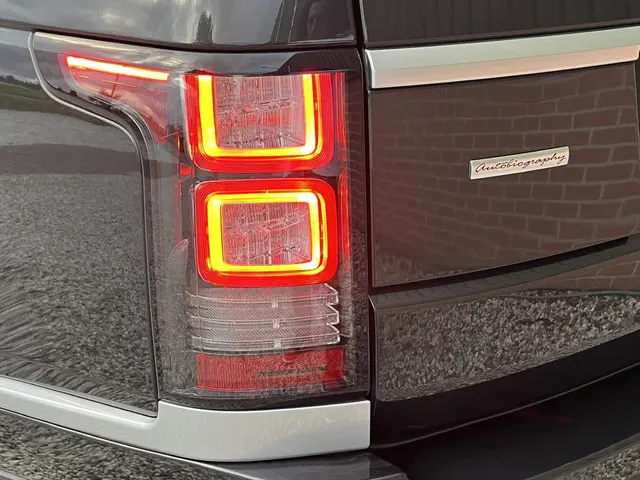 Land Rover Range Rover 3