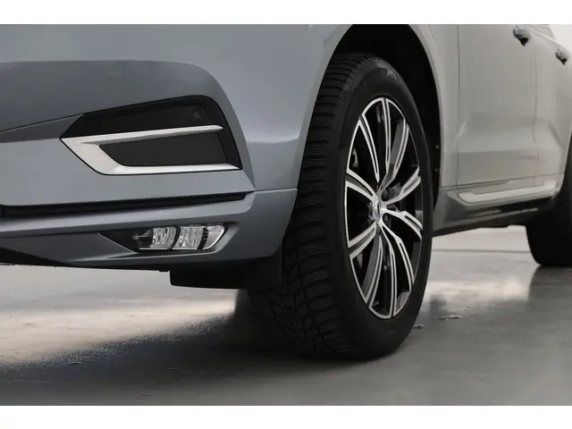 Volvo XC60 2.0 B4 Inscription 2021 Diesel 32