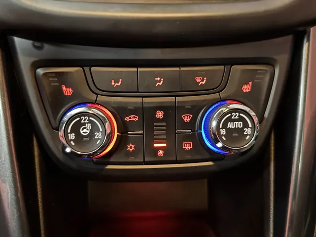 Opel Zafira Tourer 1.4 Cosmo 7p. 2014 Benzine 35