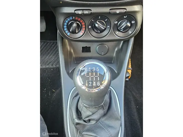 Opel Corsa 1.0 Turbo Edition AIRCO 2016 Benzine 18