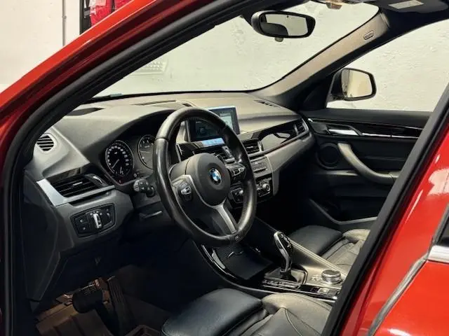 BMW X1 sDrive20i Orange Edition II 2018 Benzine 6