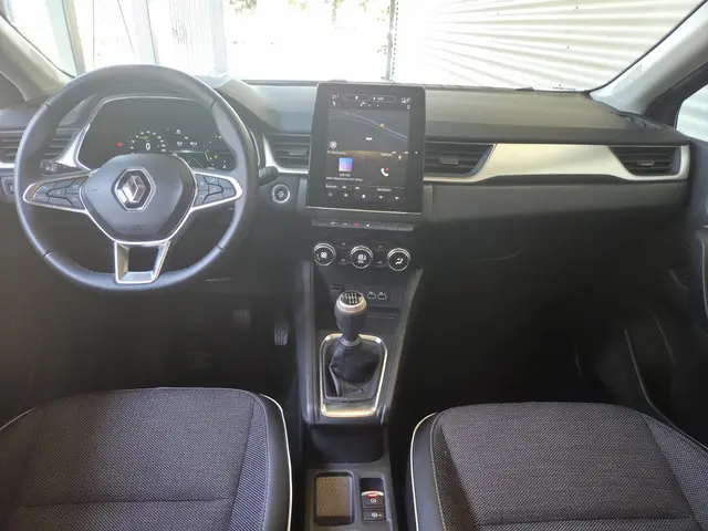 Renault Captur 1.0 TCe 90 Intens 2024 Benzine 4