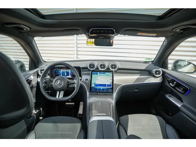 Mercedes-Benz GLC 2