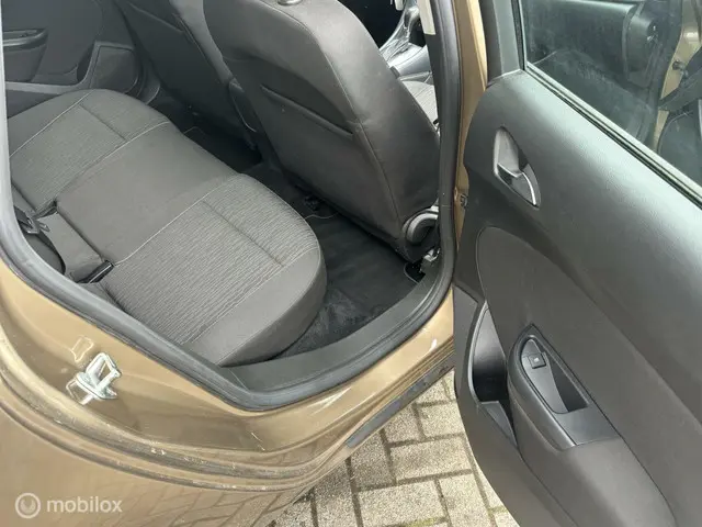 Opel Astra NOTCHBACK 1.6 Turbo Sport 2012 LPG/Gas 19