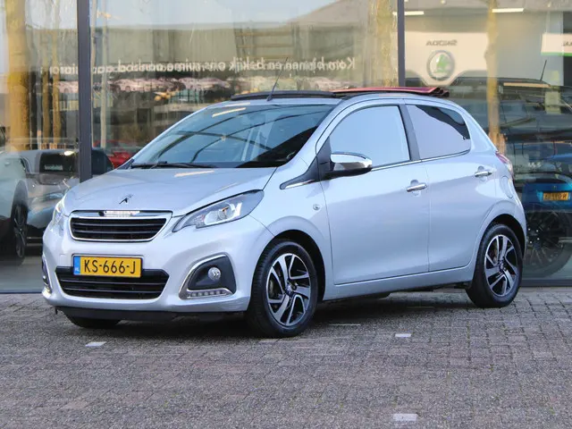 Peugeot 108 1.0 e-VTi Allure TOP! 2016 Benzine 5