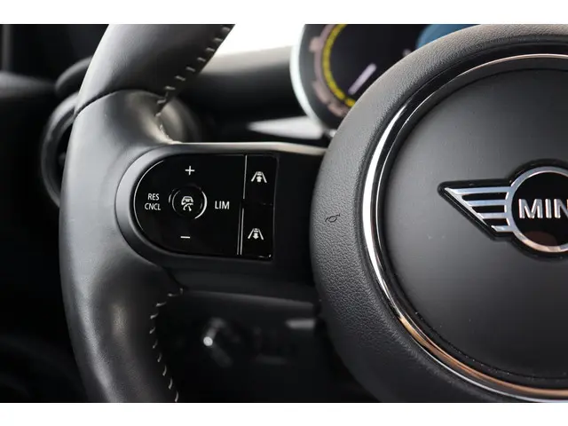 MINI Electric Mini MINI Yours 33 kWh 2021 Elektrisch 13