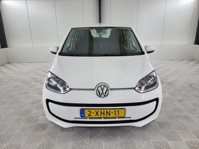 Volkswagen up! 1.0 move up! BlueMotion 2014 Benzine 2