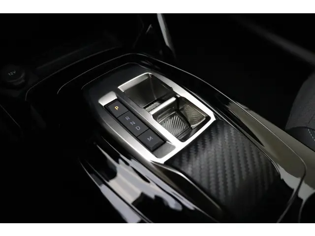 Peugeot 208 1.2 PureTech Allure Pack 2023 Benzine 18