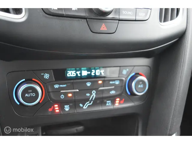 Ford Focus Wagon 2.0 TDCI Titanium 2016 2016 Diesel 15