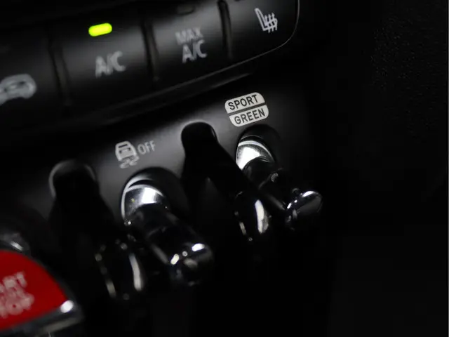 MINI Cooper Cabrio John Works Chili 2020 Benzine 62