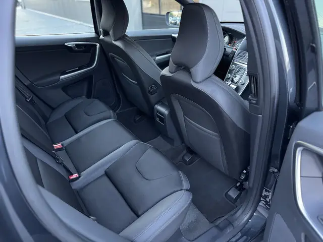 Volvo XC60 D3 Geartronic FWD Momentum 2014 Diesel 8