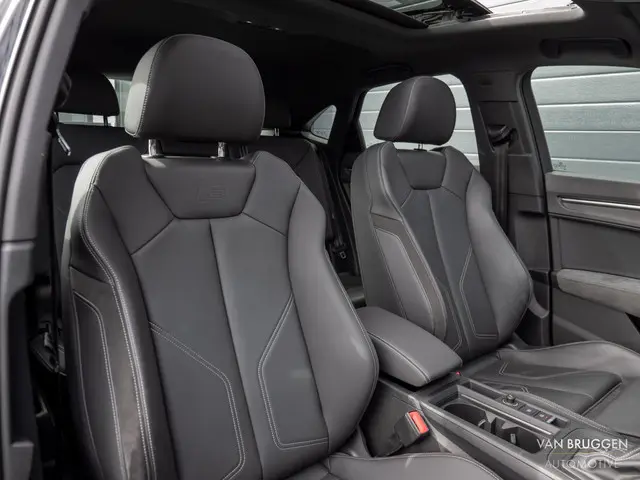 Audi Q3 Sportback 35 TFSI S-Line 2022 Benzine 16