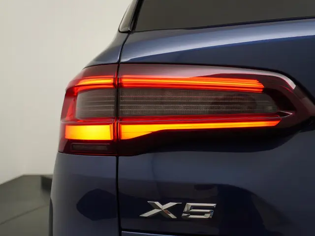 BMW X5 xDrive45e High Executive 2022 Hybride Benzine 9