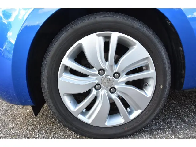 Suzuki Swift 1.2 Select Smart Hybrid 2021 Hybride Benzine 5