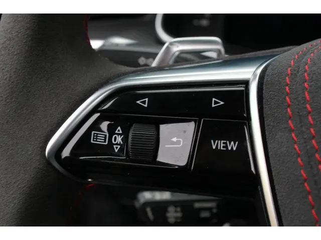 Audi RS6 A6 Avant TFSI quattro 2020 Hybride Benzine 18