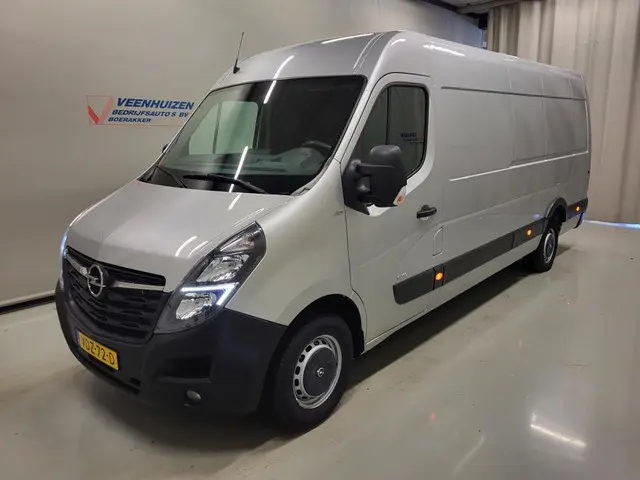 Opel Movano 2