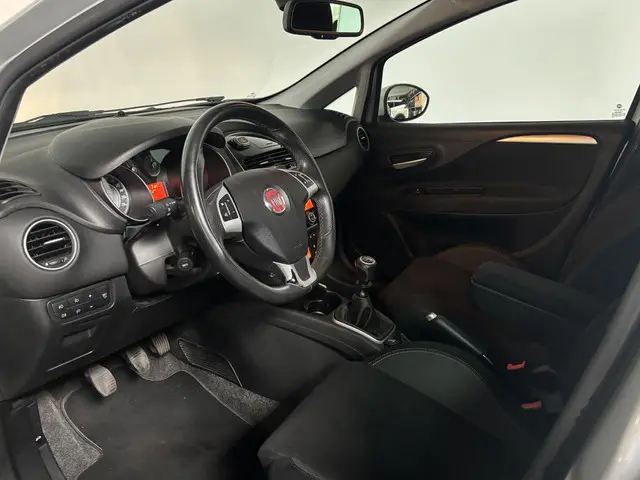 Fiat Punto Evo 0.9 TwinAir Lounge 2016 Benzine 3