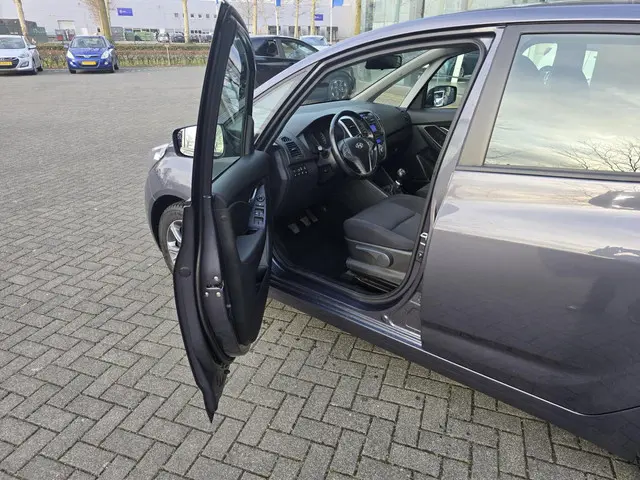 Hyundai ix20 1.6i VERKOCHT 2017 Benzine 7