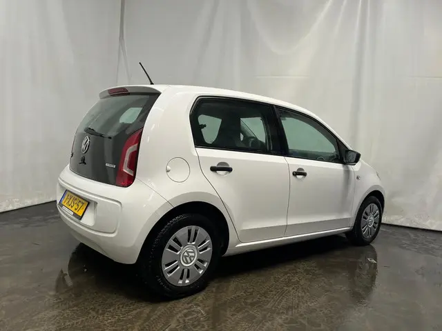 Volkswagen up! 1.0 take up! BlueMotion 2014 Benzine 5