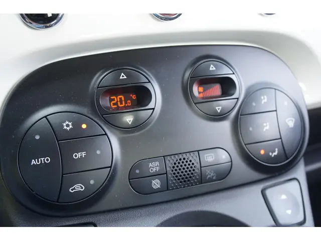 Fiat 500C 0.9 TwinAir Turbo Cult 2015 Benzine 16