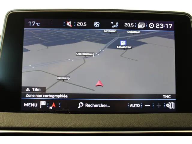 Peugeot 3008 1.2 PureTech Allure 2019 Benzine 14