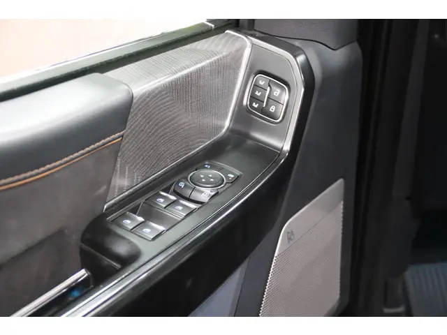 Ford F-150 USA F-150 V6 EcoBoost PLATINUM 2022 Benzine 13