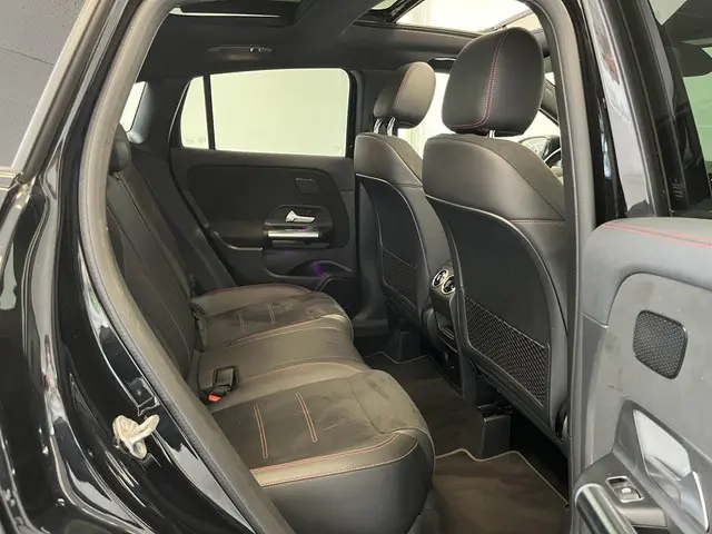Mercedes-Benz GLA 250 e AMG Line 2020 Hybride Benzine 18