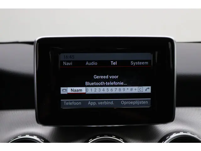 Mercedes-Benz GLA 180 Ambition Automaat 2015 Benzine 41