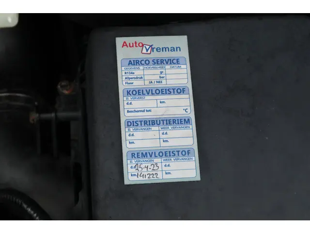 Ford C-MAX 1.0 Edition 2014 Benzine 32