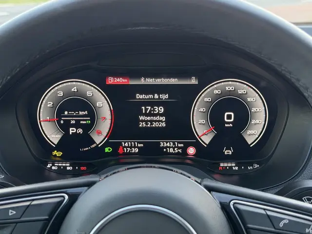 Audi Q2 35 TFSI S Edition 2024 Benzine 31