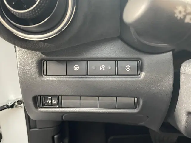 Nissan Juke 1.6 Hybrid 143 N-Design 2024 Hybride Benzine 31