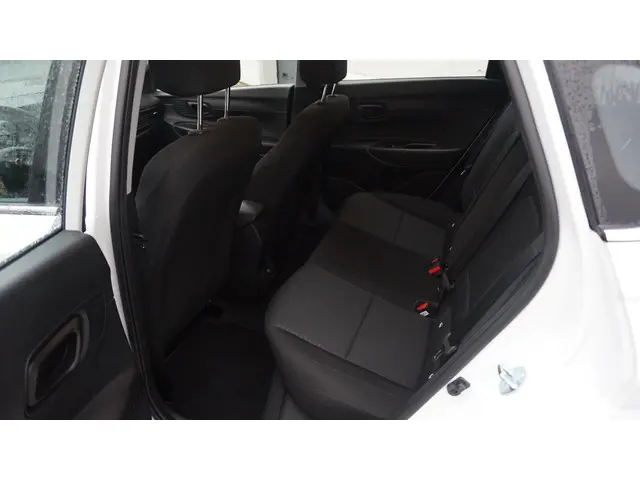 Hyundai i20 1.0 T-GDI Automaat Comfort 2023 Benzine 12