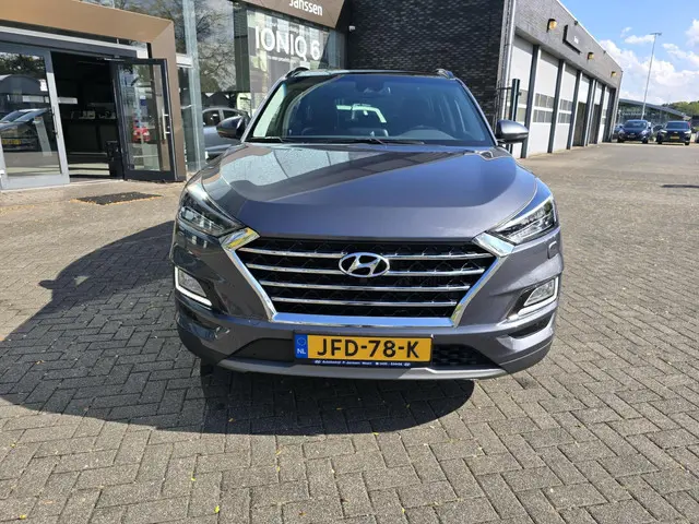 Hyundai Tucson FL 1.6 T-GDI Premium SKY AUT 2019 Benzine 3