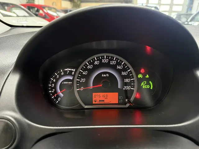 Mitsubishi Space Star 1.0 Bright 2015 Benzine 10