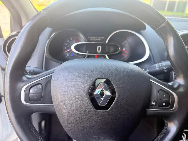 Renault Clio 0.9 TCe Iconic 2016 Benzine 6