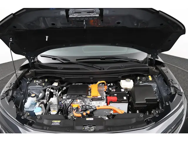 Toyota Urban Cruiser Dynamic 61 kWh 2026 Elektrisch 34