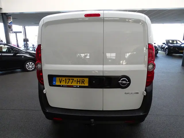 Opel Combo 1.3 CDTi L1H1 Edition 2017 Diesel 4