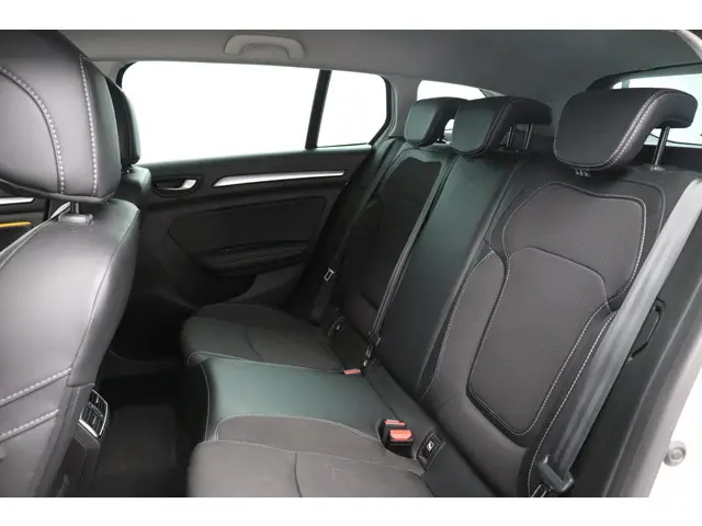 Renault Mégane Estate 1.3 TCe Intens 2021 Benzine 14