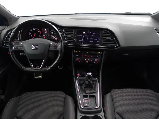 SEAT Leon ST 1.8 TSI 180pk FR Intense- 2017 Benzine 7