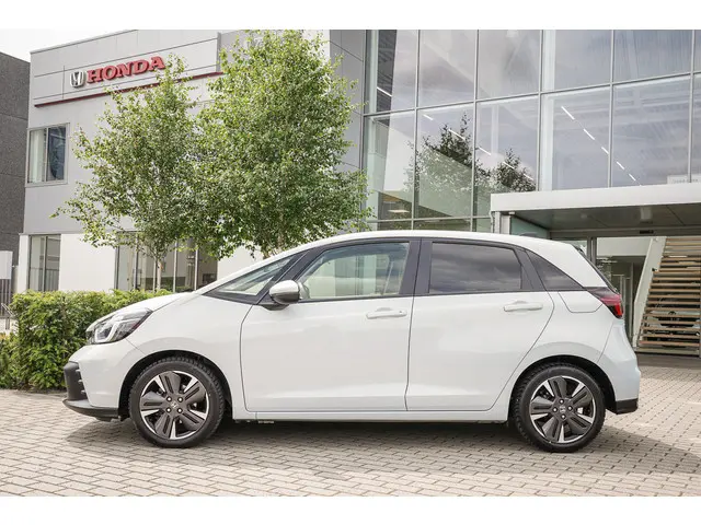 Honda Jazz 1.5i e:HEV ADVANCE 2024 Hybride Benzine 46