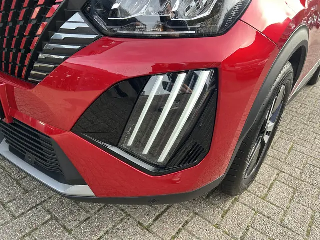 Peugeot 2008 1.2 Turbo 100PK Allure 2024 Benzine 25